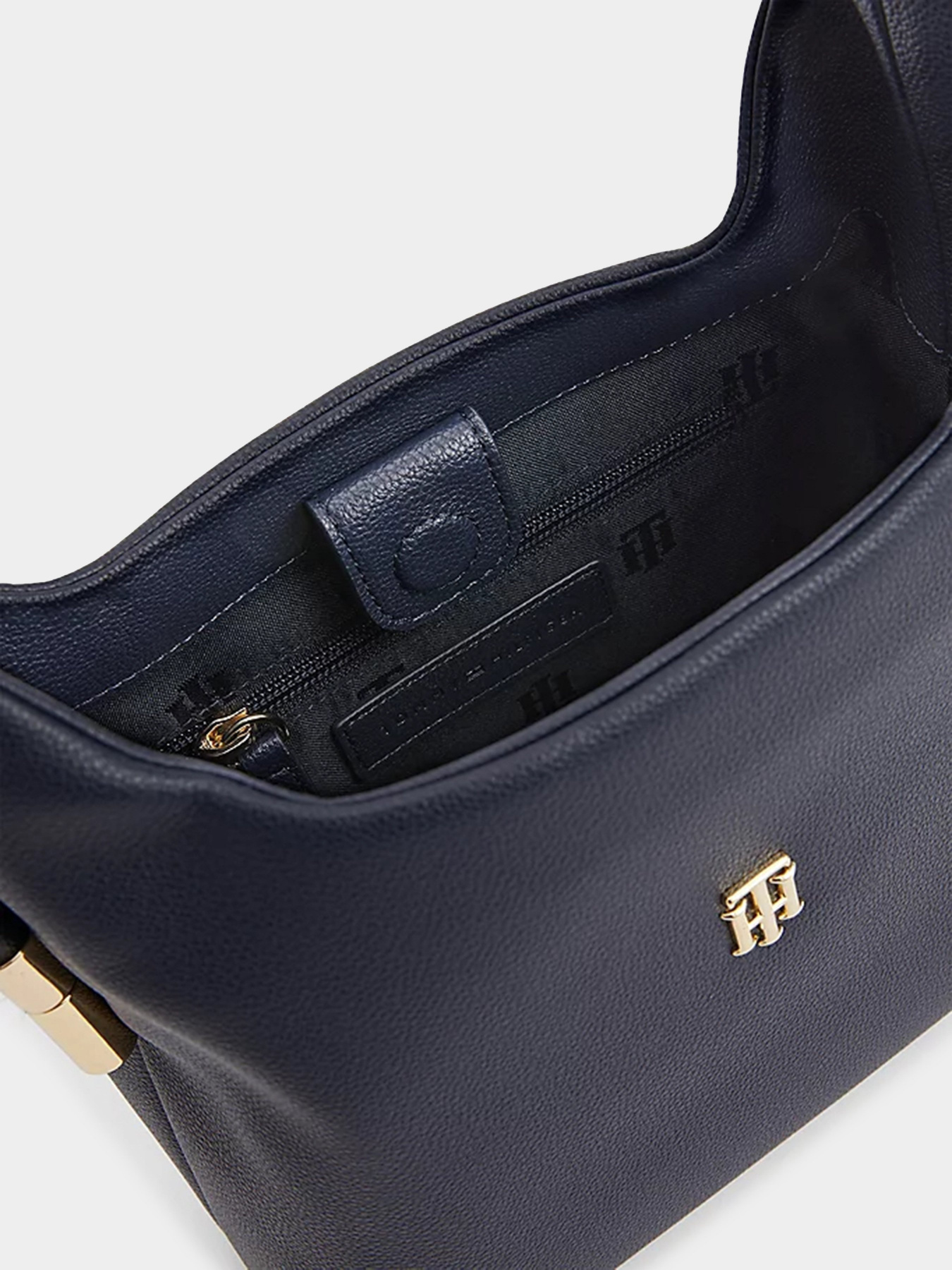 Кросс-боди Tommy Hilfiger New Casual модель AW0AW13184-DW6 Фото