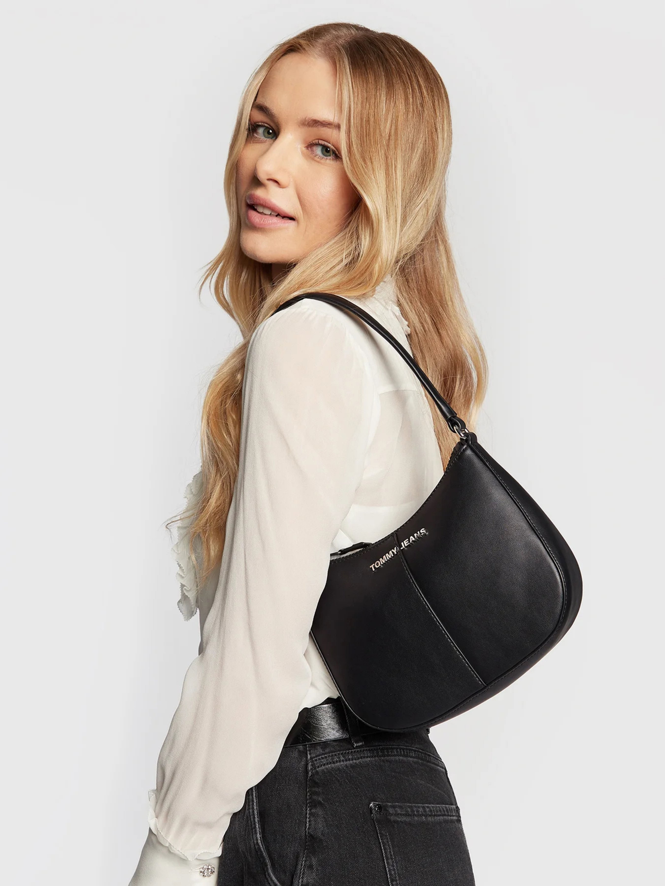 Сумка Tommy Hilfiger модель AW0AW11833-BDS Фото