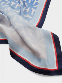 Хустка Tommy Hilfiger модель AW0AW12174-0GZ Хустка Tommy Hilfiger модель AW0AW12174-0GZ Фото