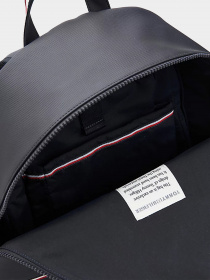 Повсякденний рюкзак Tommy Hilfiger модель AM0AM10300-DW6 Повсякденний рюкзак Tommy Hilfiger модель AM0AM10300-DW6 Фото