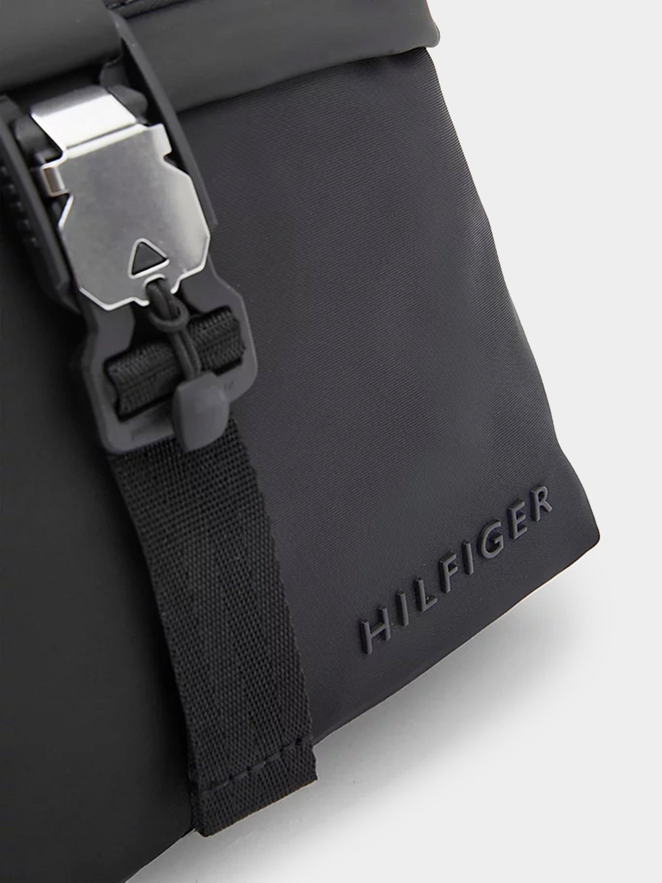 Рюкзак Tommy Hilfiger TECH ESSENTIAL модель AM0AM10310-BDS Фото