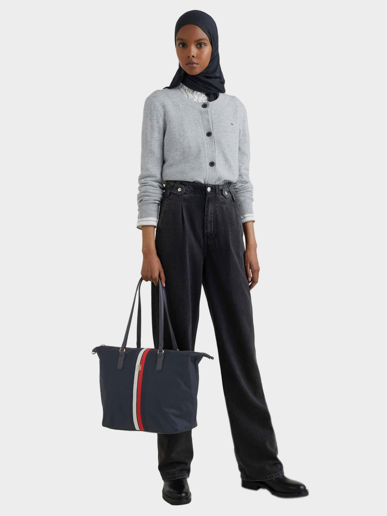 Шопер Tommy Hilfiger модель AW0AW13176-DW6 Фото