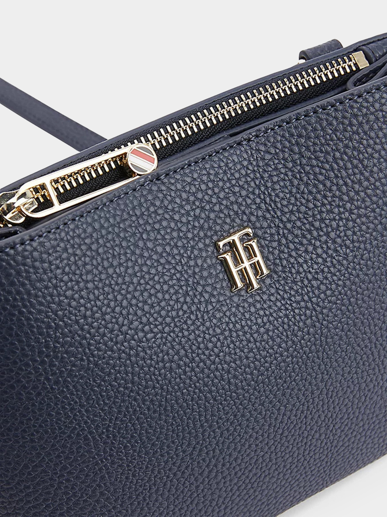 Кросс-боди Tommy Hilfiger Element модель AW0AW13414-DW6 Фото