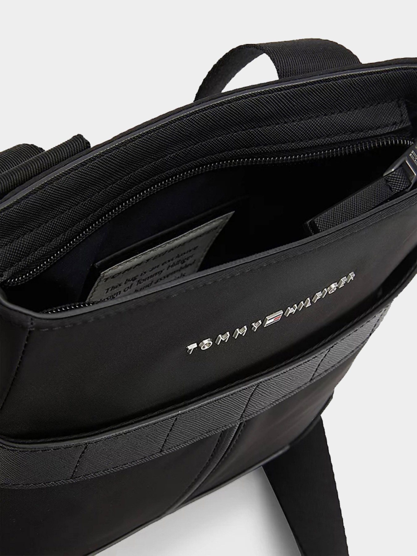 Мессенджер Tommy Hilfiger модель AM0AM10943-BDS Фото