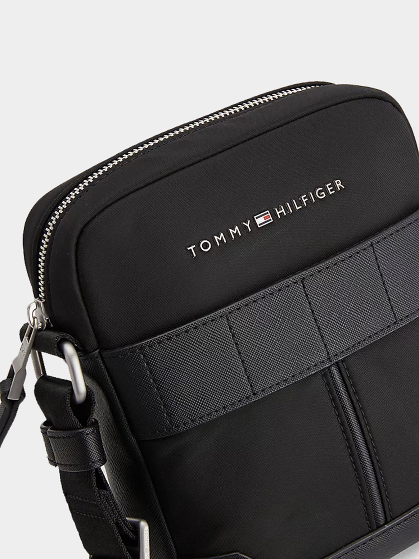 Мессенджер Tommy Hilfiger модель AM0AM10944-BDS Фото