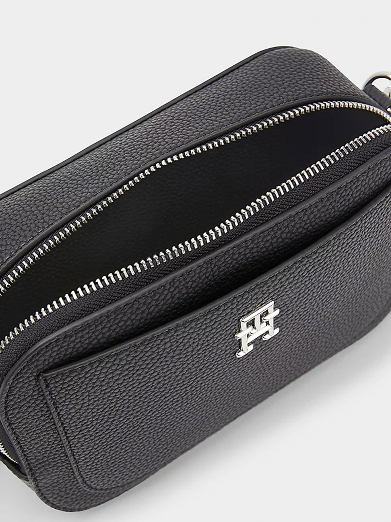 Кросс-боди Tommy Hilfiger модель AW0AW14501-BDS Фото