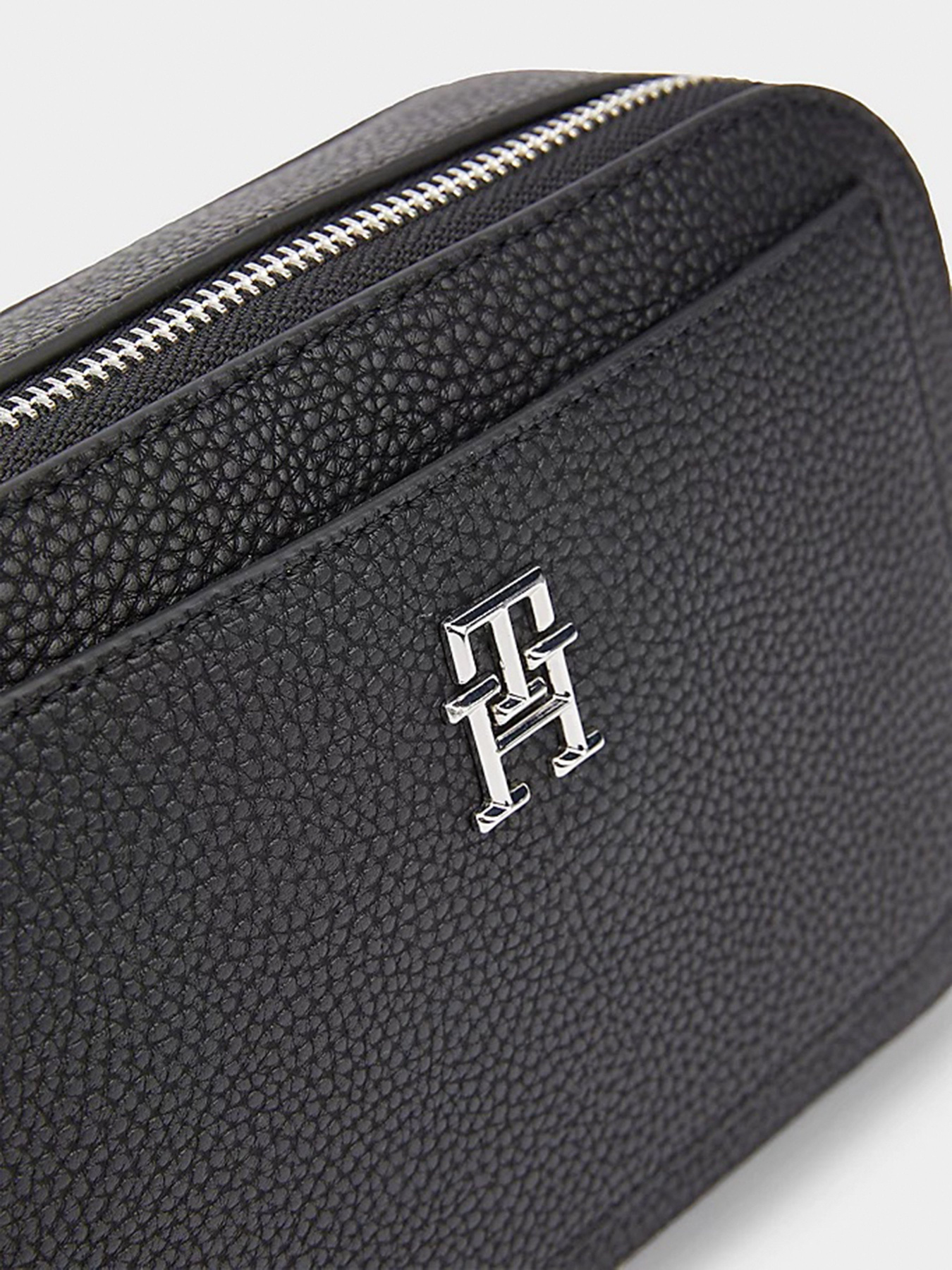 Кросс-боди Tommy Hilfiger модель AW0AW14501-BDS Фото