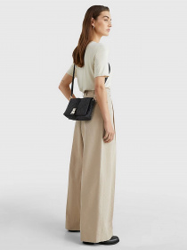 Крос-боді Tommy Hilfiger модель AW0AW14500-BDS Фото