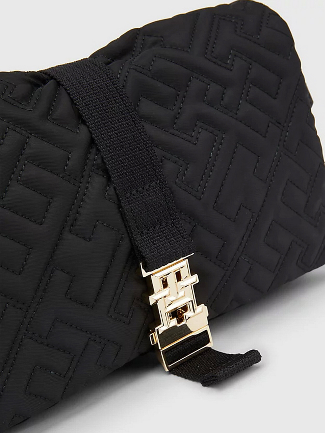 Крос-боді Tommy Hilfiger модель AW0AW14500-BDS Фото