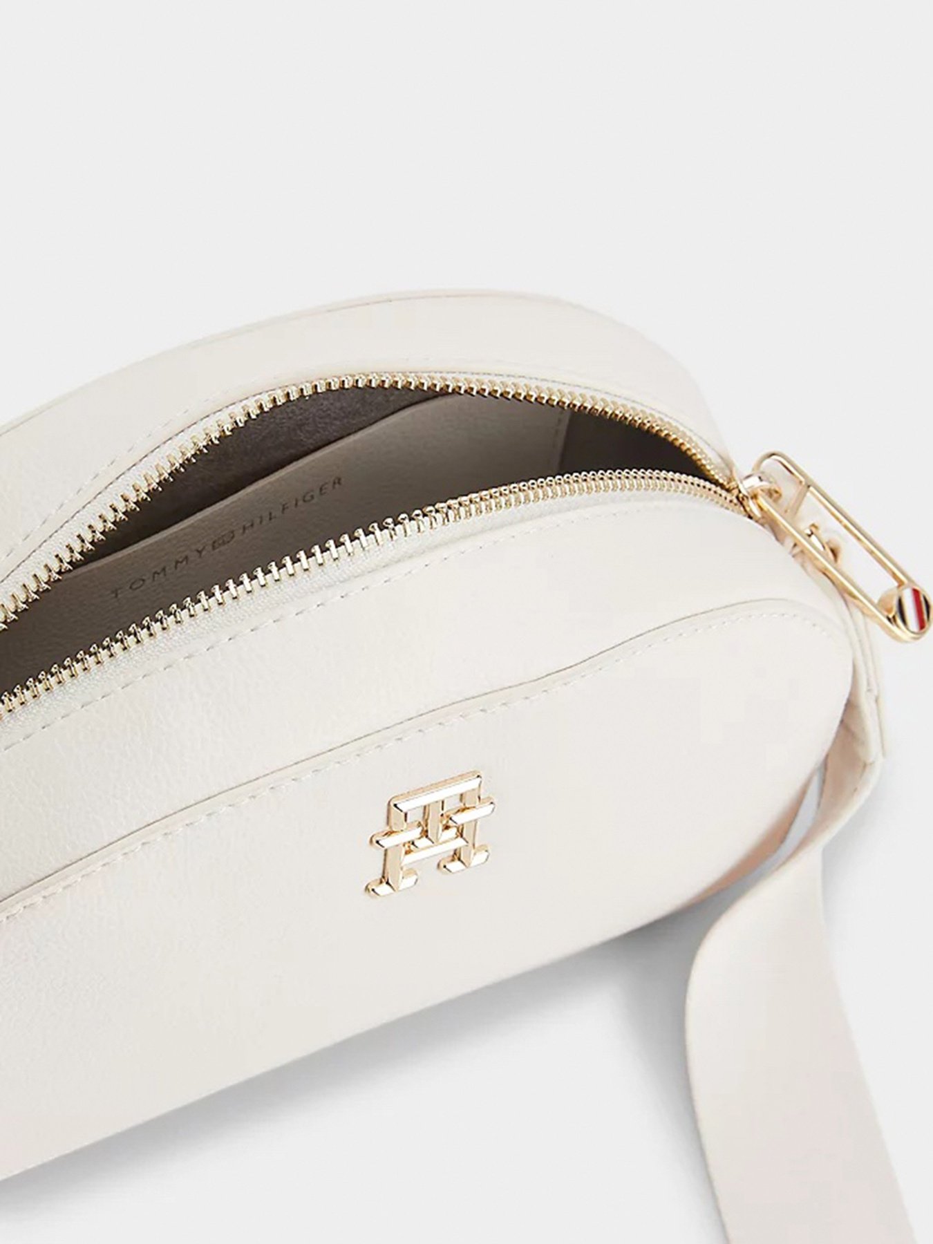 Крос-боді Tommy Hilfiger модель AW0AW14471-AC0 Фото