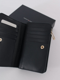 Кошелек Tommy Hilfiger модель AW0AW14633-DW6 Фото