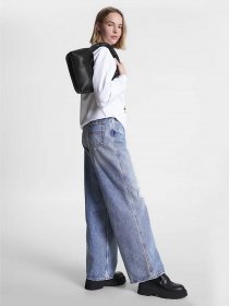 Хобо Tommy Hilfiger PADDED STRAP SHOULDER модель AW0AW14966-BDS Фото