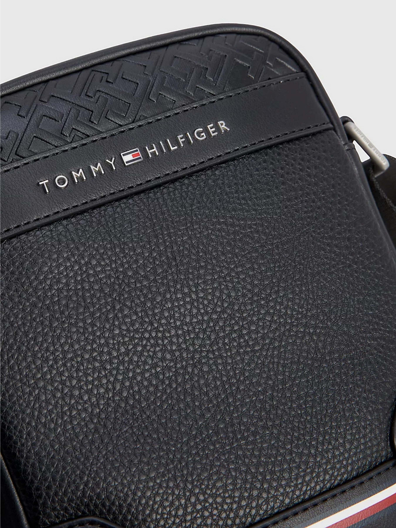 Мессенджер Tommy Hilfiger модель AM0AM11308-BDS Фото