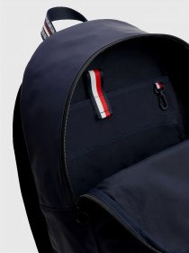 Повсякденний рюкзак Tommy Hilfiger Recycled Dome модель AM0AM11320-DW6 Повсякденний рюкзак Tommy Hilfiger Recycled Dome модель AM0AM11320-DW6 Фото