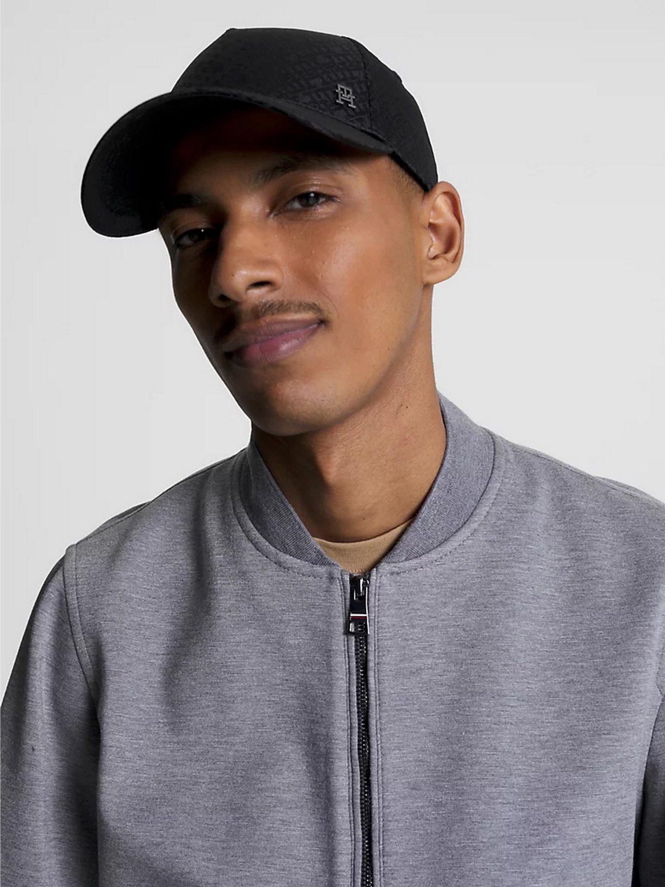 Кепка Tommy Hilfiger модель AM0AM11246-BDS Фото