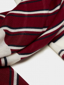 Шарф Tommy Hilfiger модель AW0AW14931-0GZ Шарф Tommy Hilfiger модель AW0AW14931-0GZ Фото