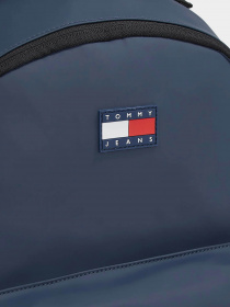 Повсякденний рюкзак Tommy Hilfiger To Go модель AM0AM11636-C87 Повсякденний рюкзак Tommy Hilfiger To Go модель AM0AM11636-C87 Фото