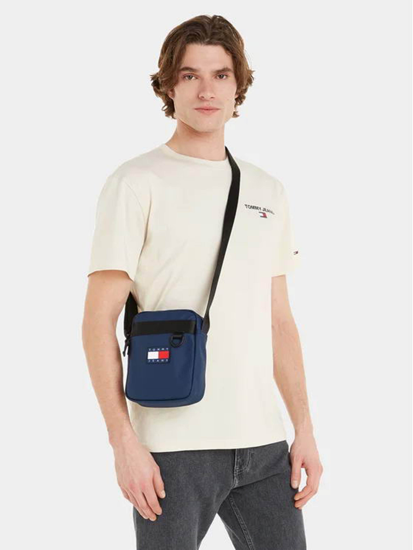 Мессенджер Tommy Hilfiger Tjm Dly Elev Reporter модель AM0AM11663-C87 Фото