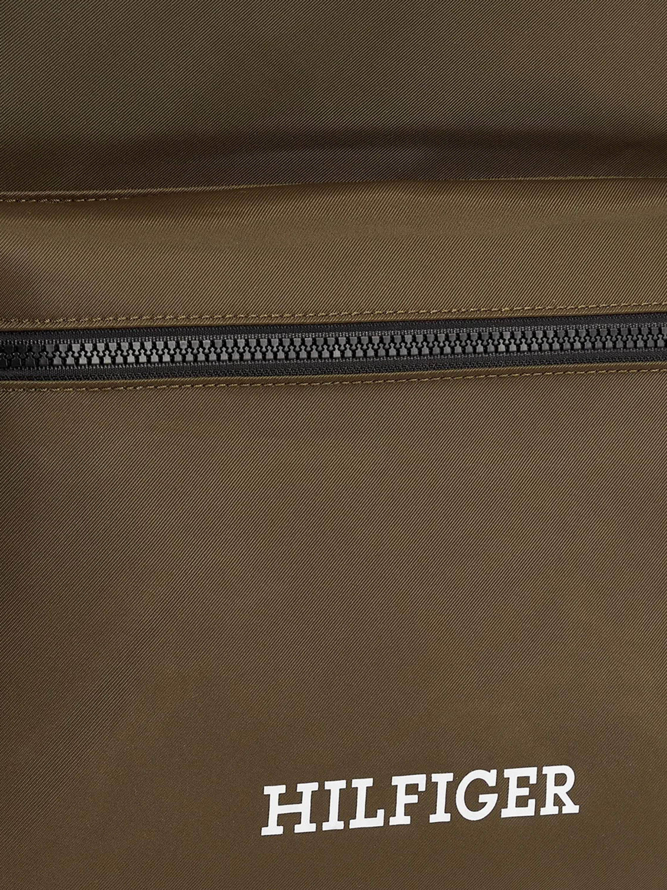 Повсякденний рюкзак Tommy Hilfiger Th Monotype Dome Backpack модель AM0AM12112-RBN Фото