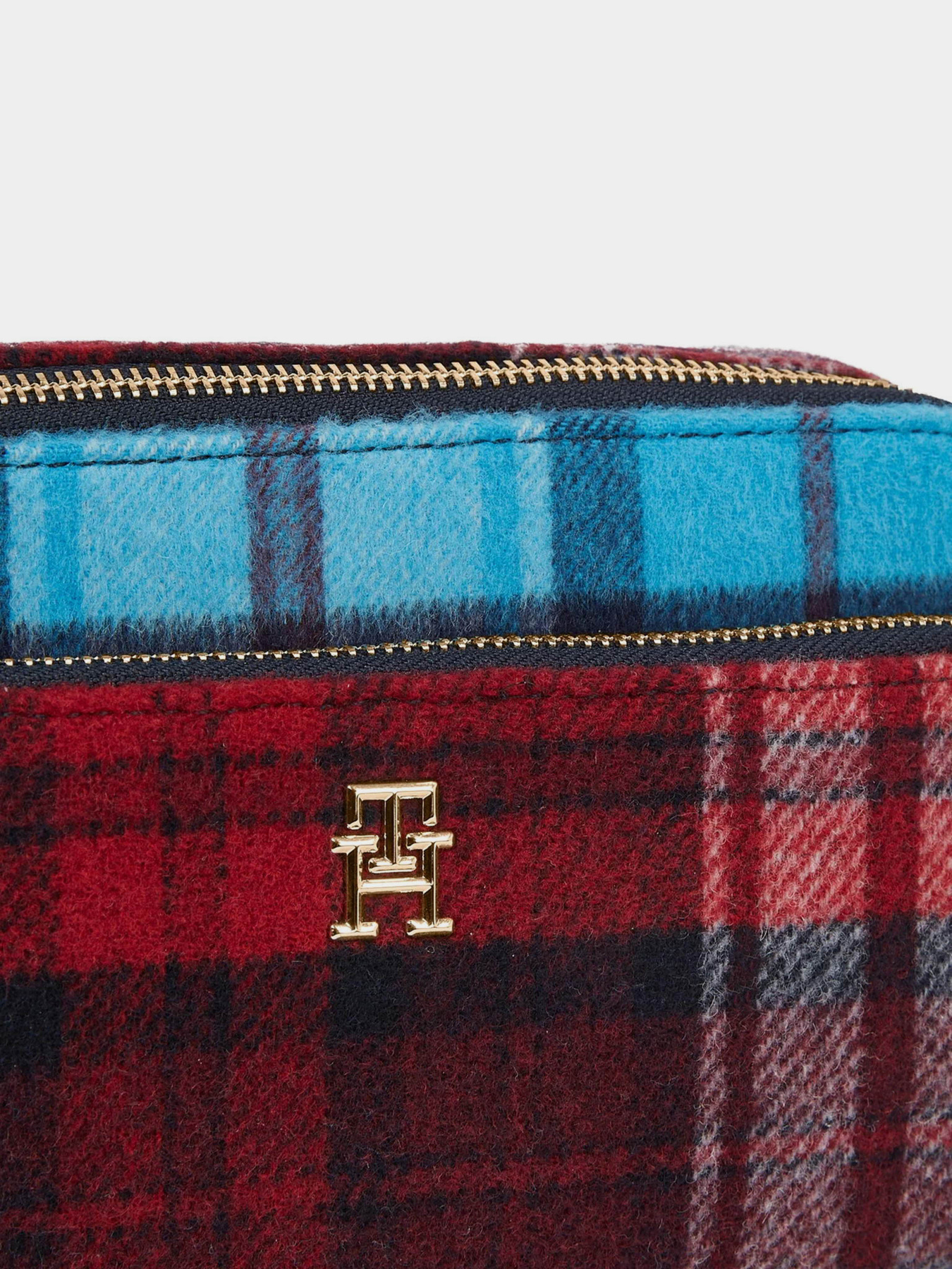 Кросс-боди Tommy Hilfiger Iconic Tommy Camera Bag Check C модель AW0AW15206-0G0 Фото