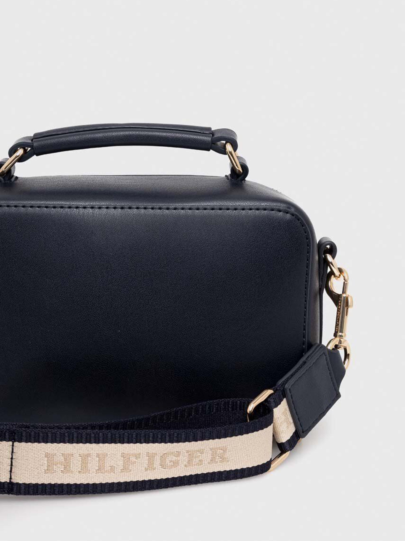 Кросс-боди Tommy Hilfiger модель AW0AW15689-DW6 Фото