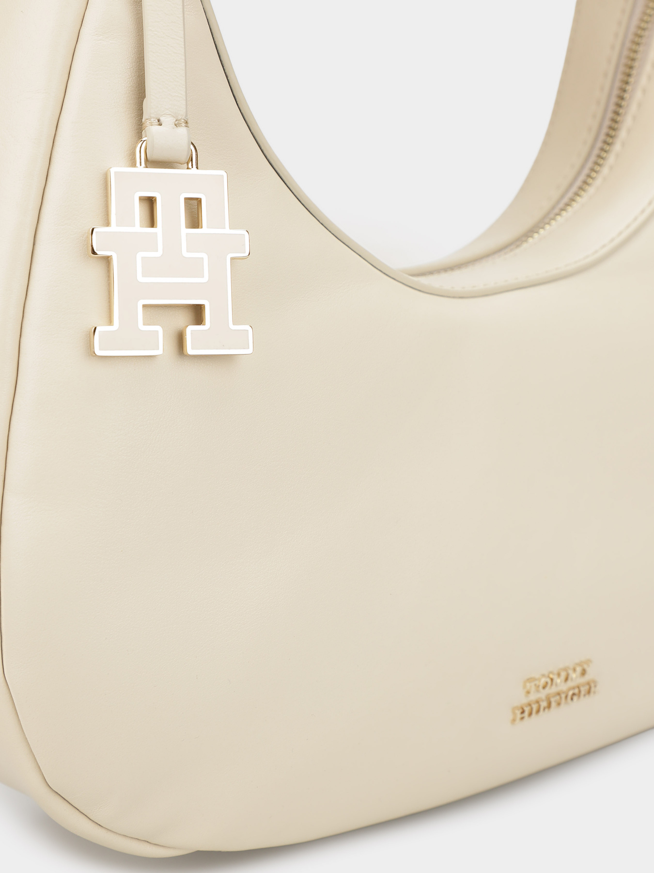 Хобо Tommy Hilfiger модель AW0AW16073-0K4 Хобо Tommy Hilfiger модель AW0AW16073-0K4 Фото