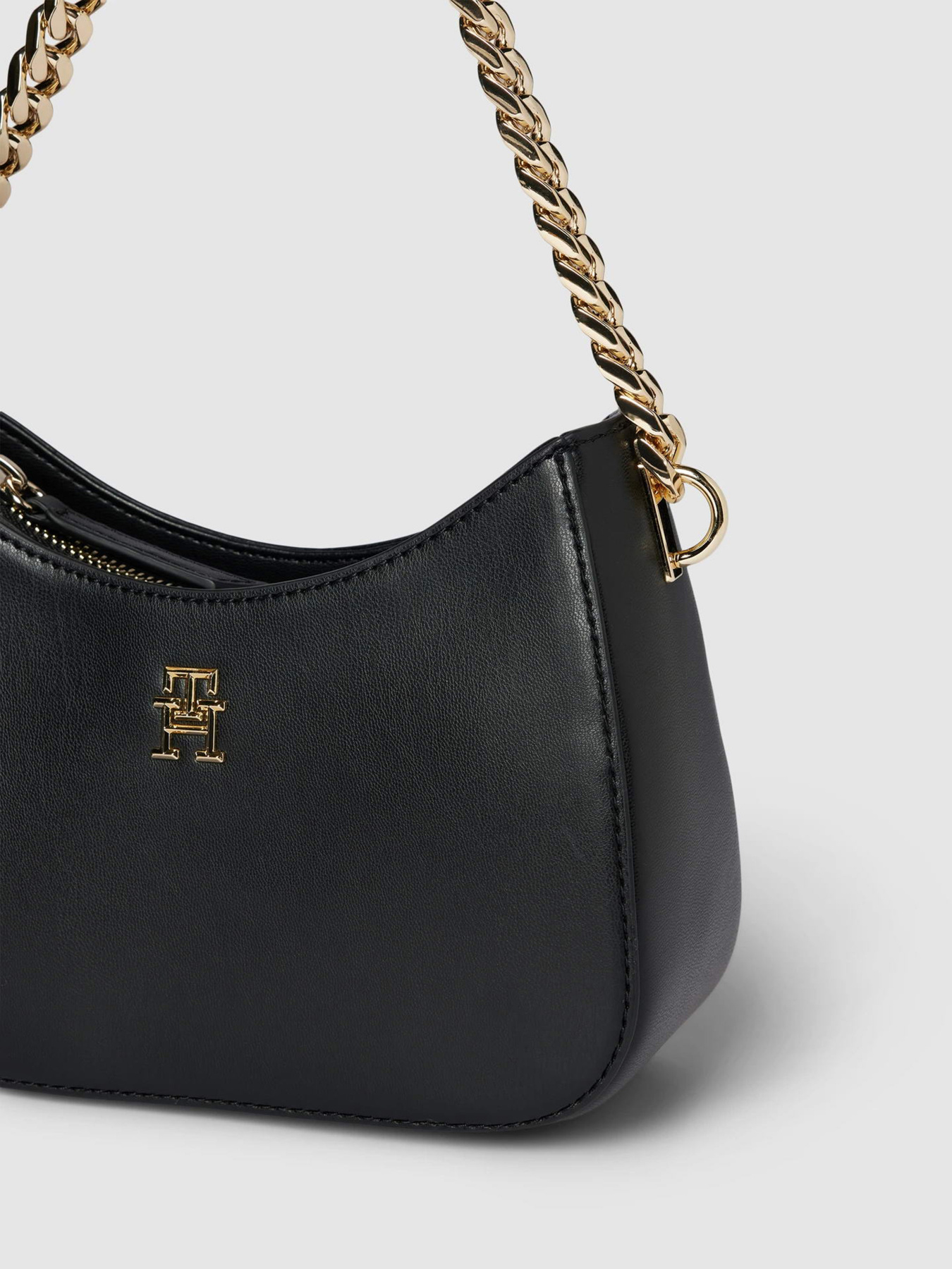 Хобо Tommy Hilfiger модель AW0AW16079-BDS Фото