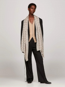 Шарф Tommy Hilfiger модель AW0AW15788-PKB Фото