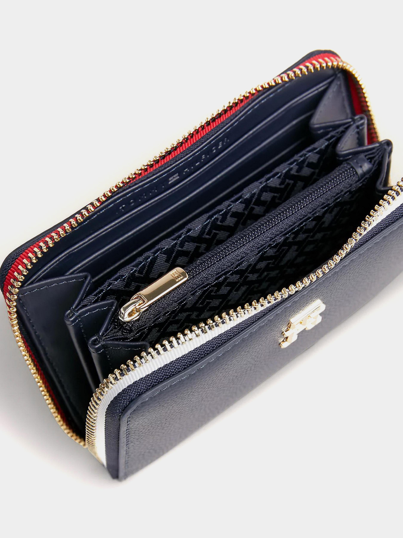 Кошелек Tommy Hilfiger модель AW0AW16092-DW6 Фото