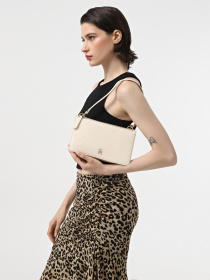 Сумка Tommy Hilfiger модель AW0AW15975-AEF Фото