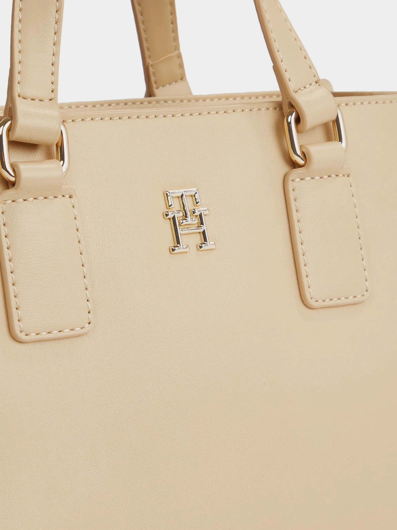 Сумка Tommy Hilfiger модель AW0AW15977-ACR Фото