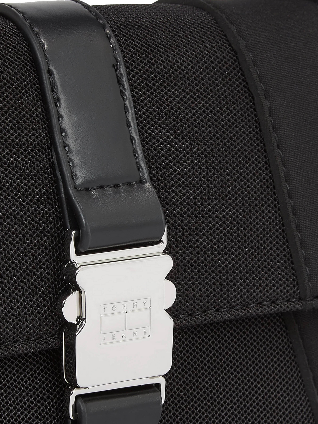 Крос-боді Tommy Hilfiger модель AW0AW16216-BDS Фото