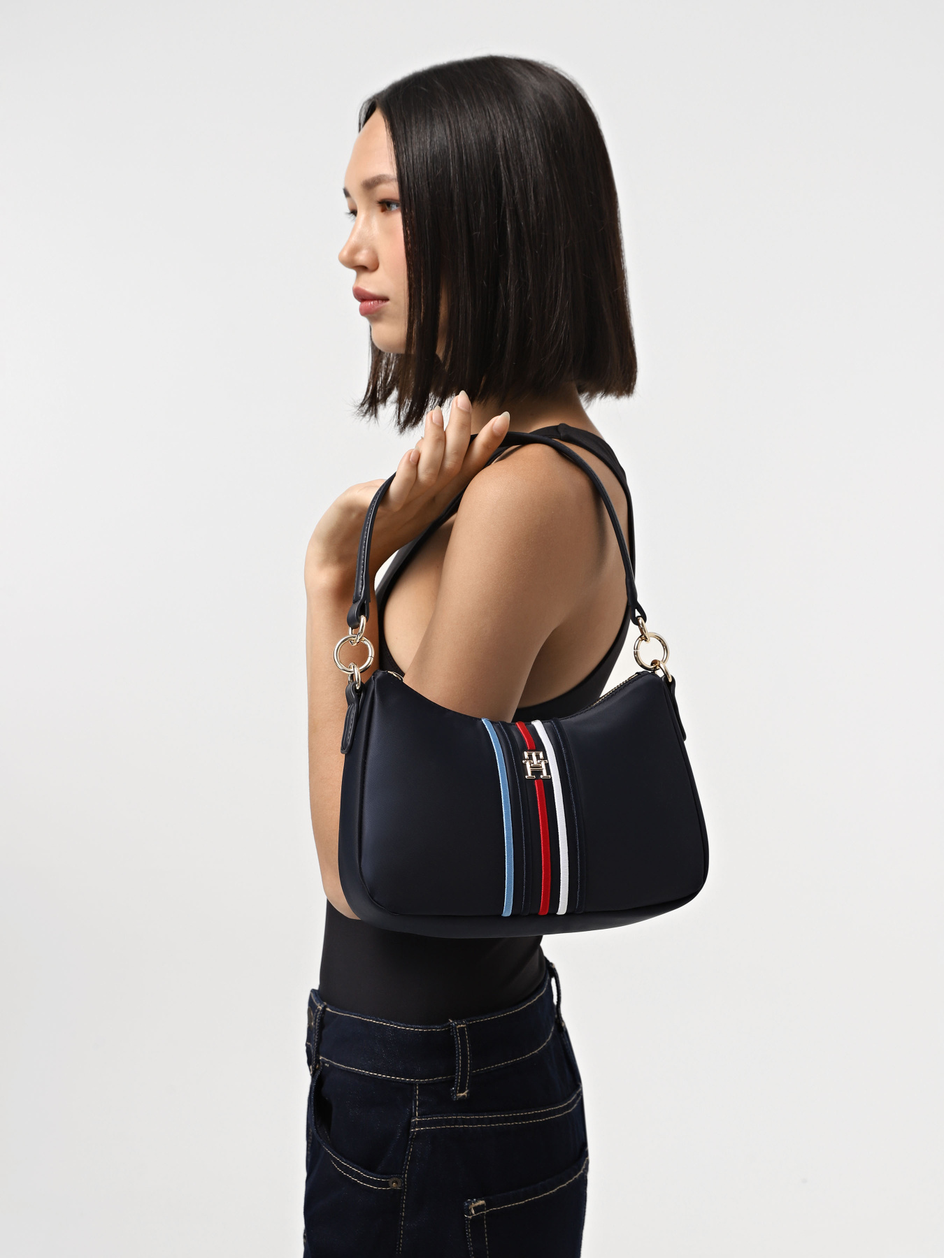 Хобо Tommy Hilfiger модель AW0AW16780-DW6 Фото