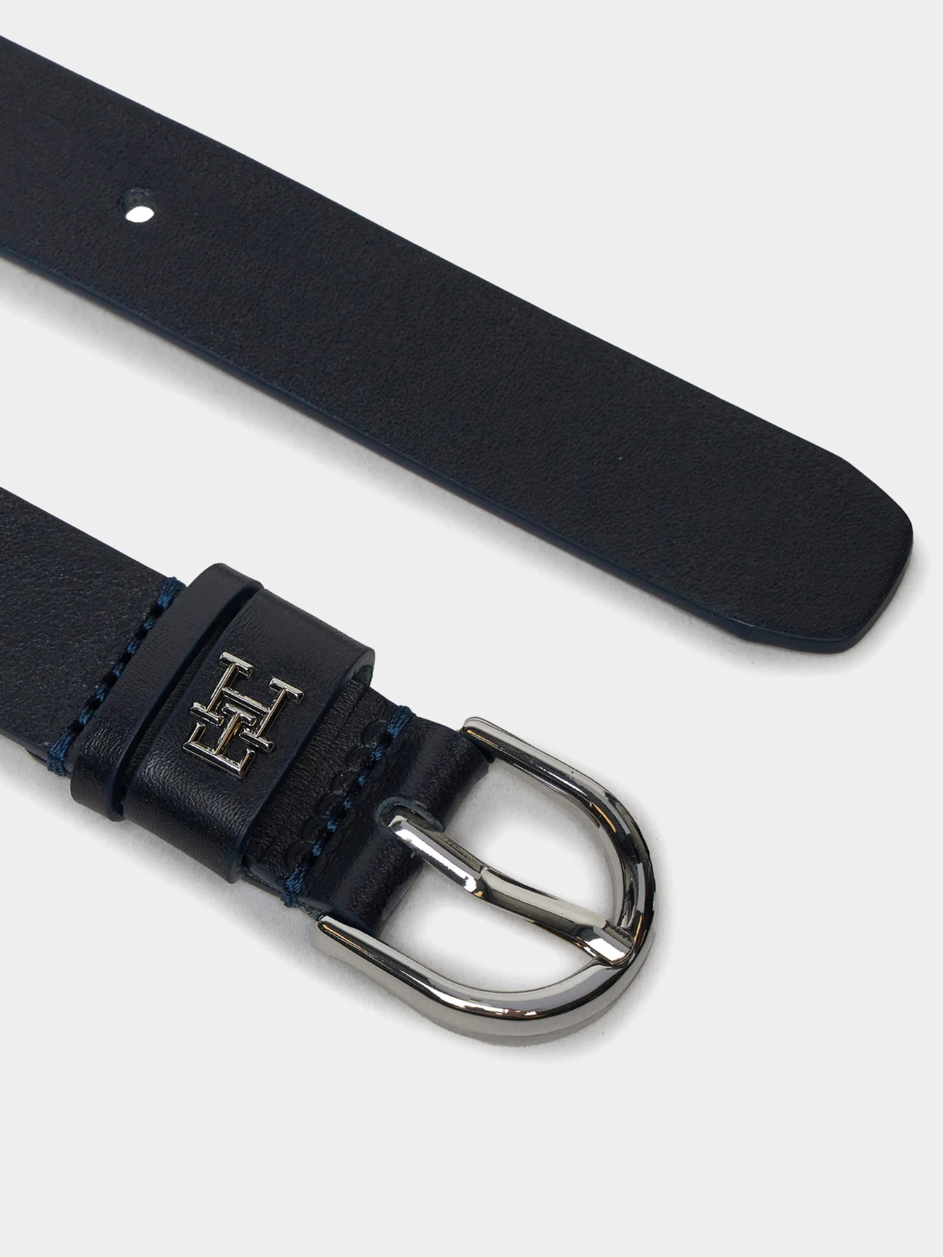 Ремень Tommy Hilfiger модель AW0AW16354-DW6 Фото