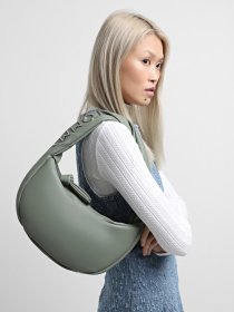 Хобо Tommy Hilfiger модель AW0AW16259-M01 Фото