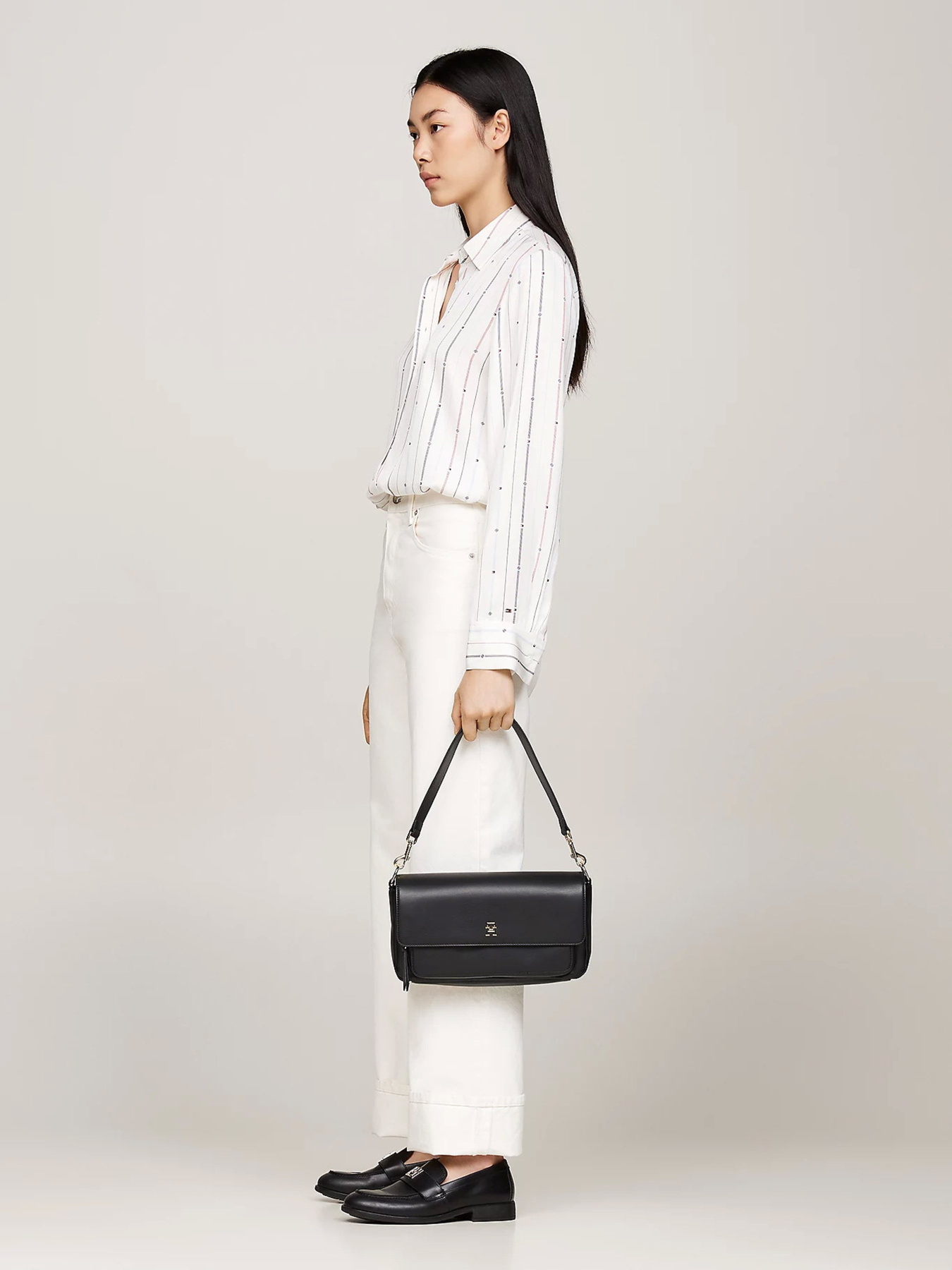 Кросс-боди Tommy Hilfiger модель AW0AW16286-BDS Фото