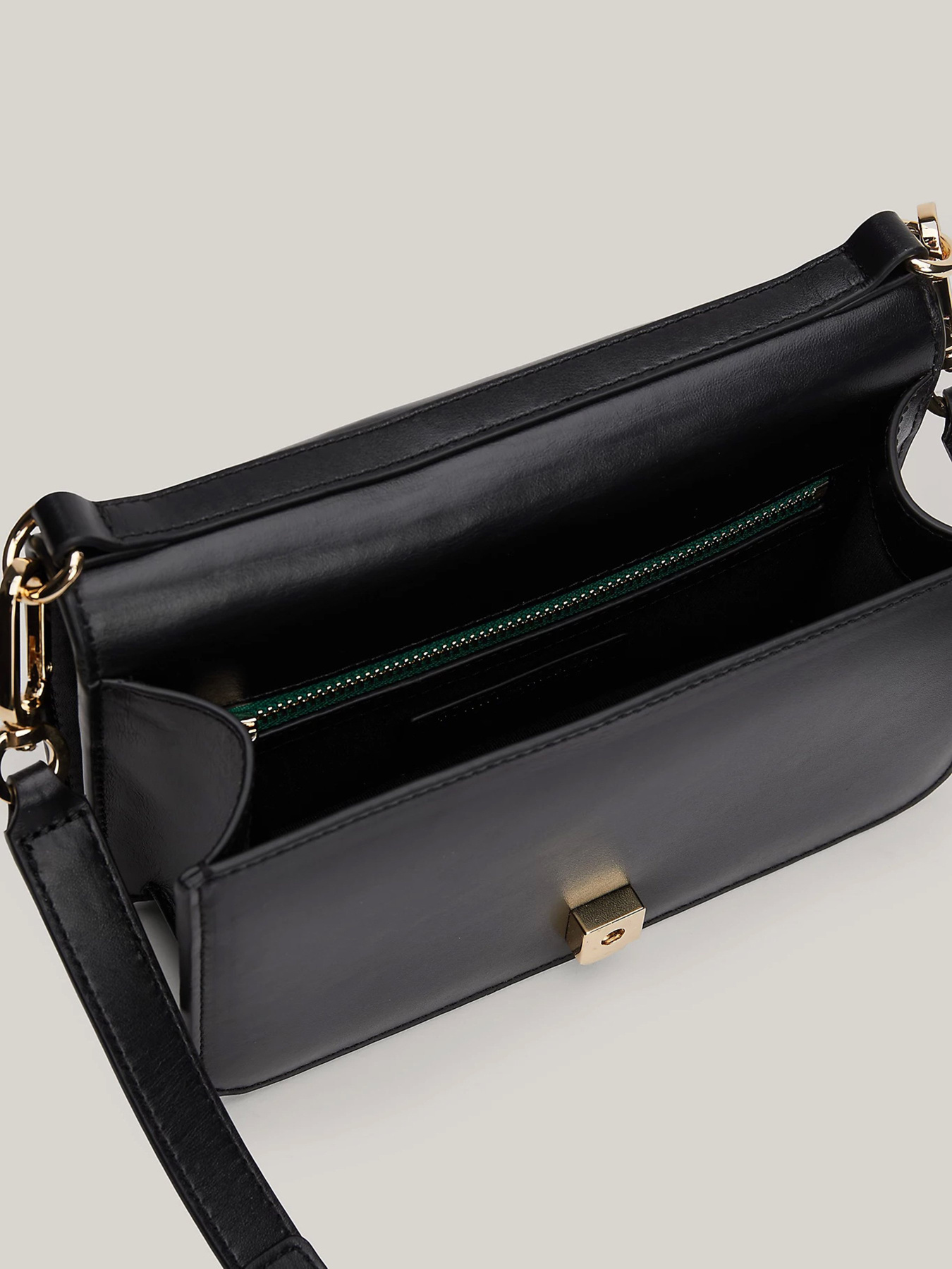 Кросс-боди Tommy Hilfiger модель AW0AW16320-BDS Фото