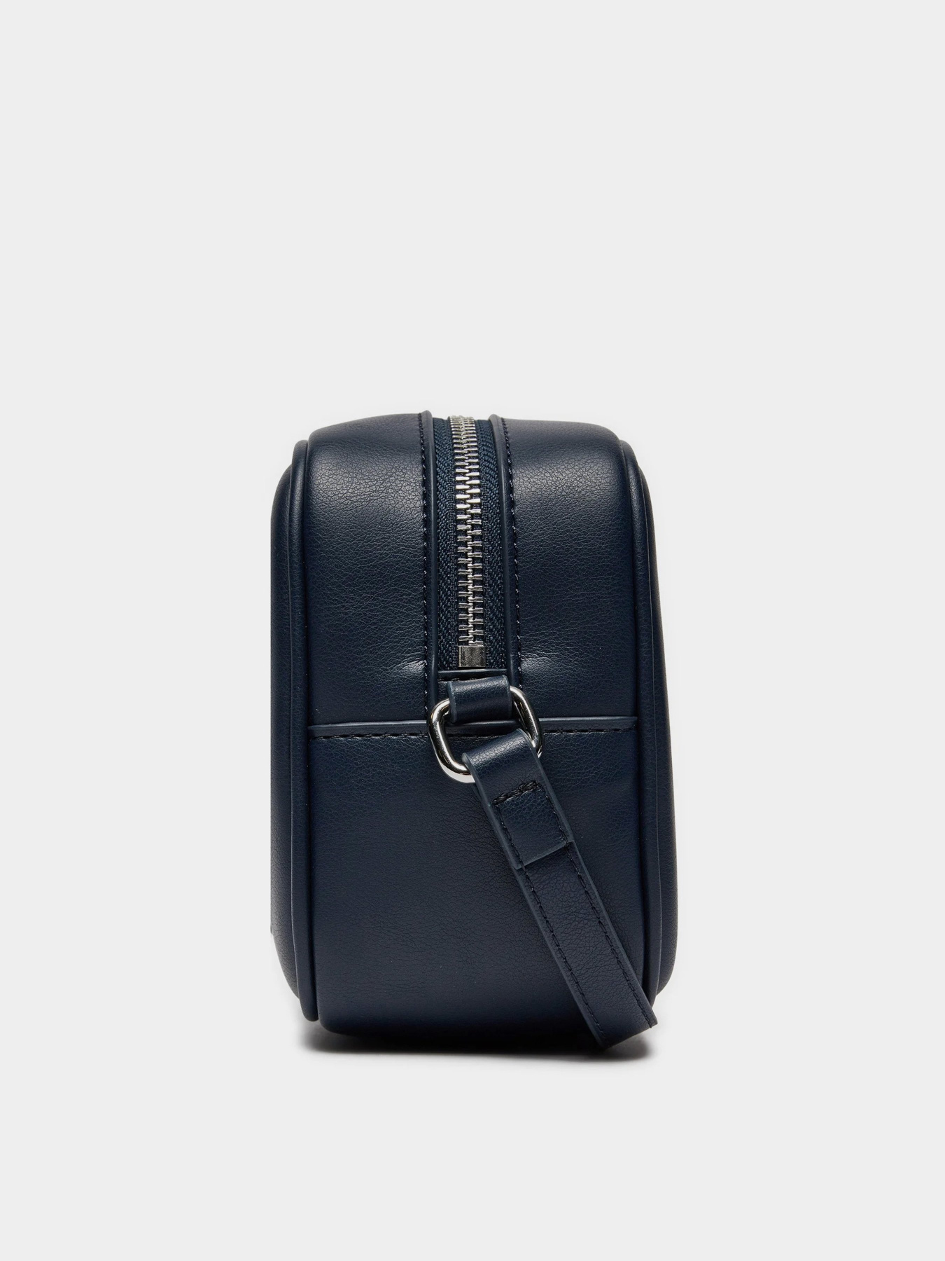 Крос-боді Tommy Hilfiger модель AW0AW16274-C1G Крос-боді Tommy Hilfiger модель AW0AW16274-C1G Фото