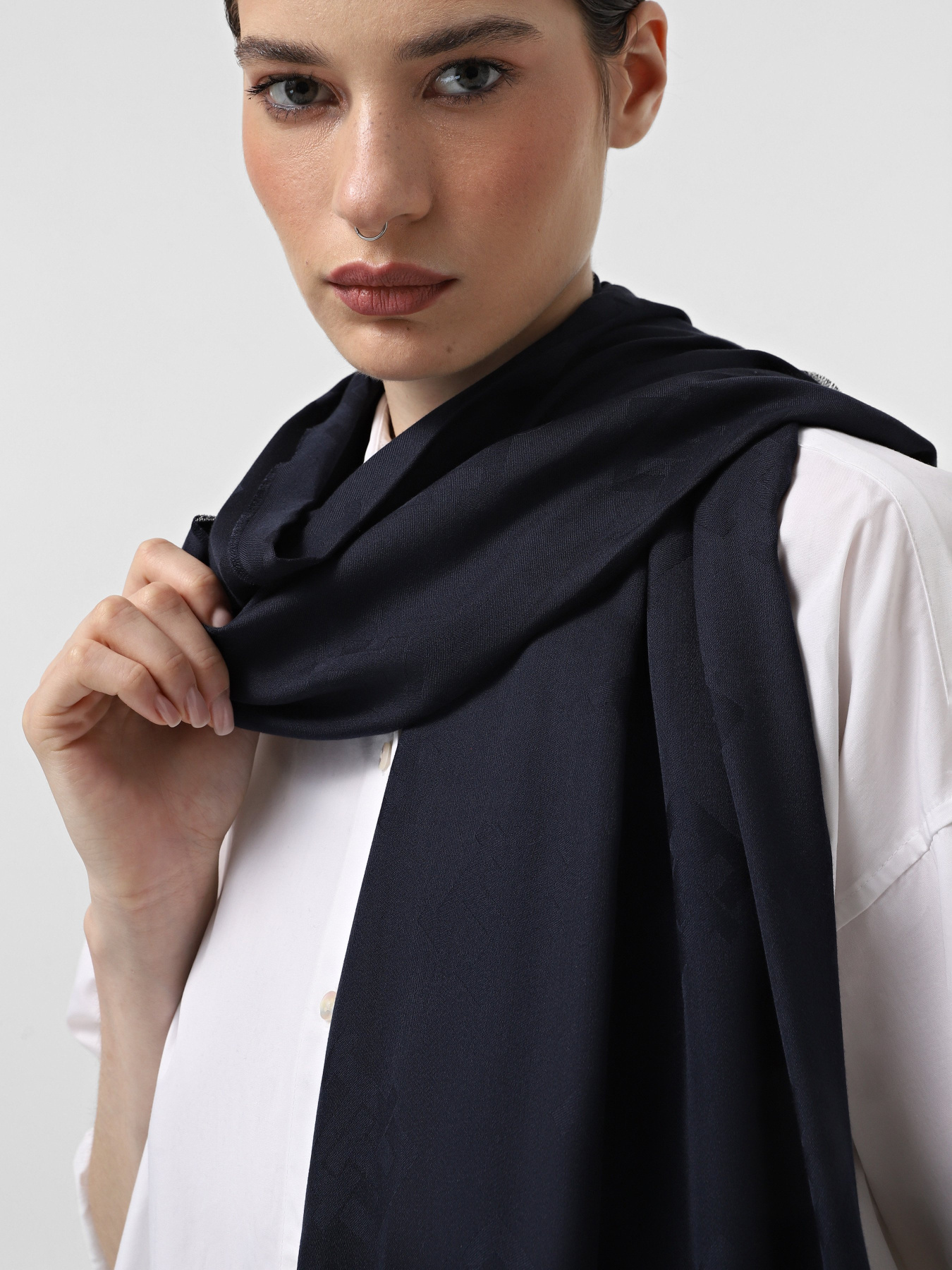 Шарф Tommy Hilfiger модель AW0AW16373-DW6 Фото