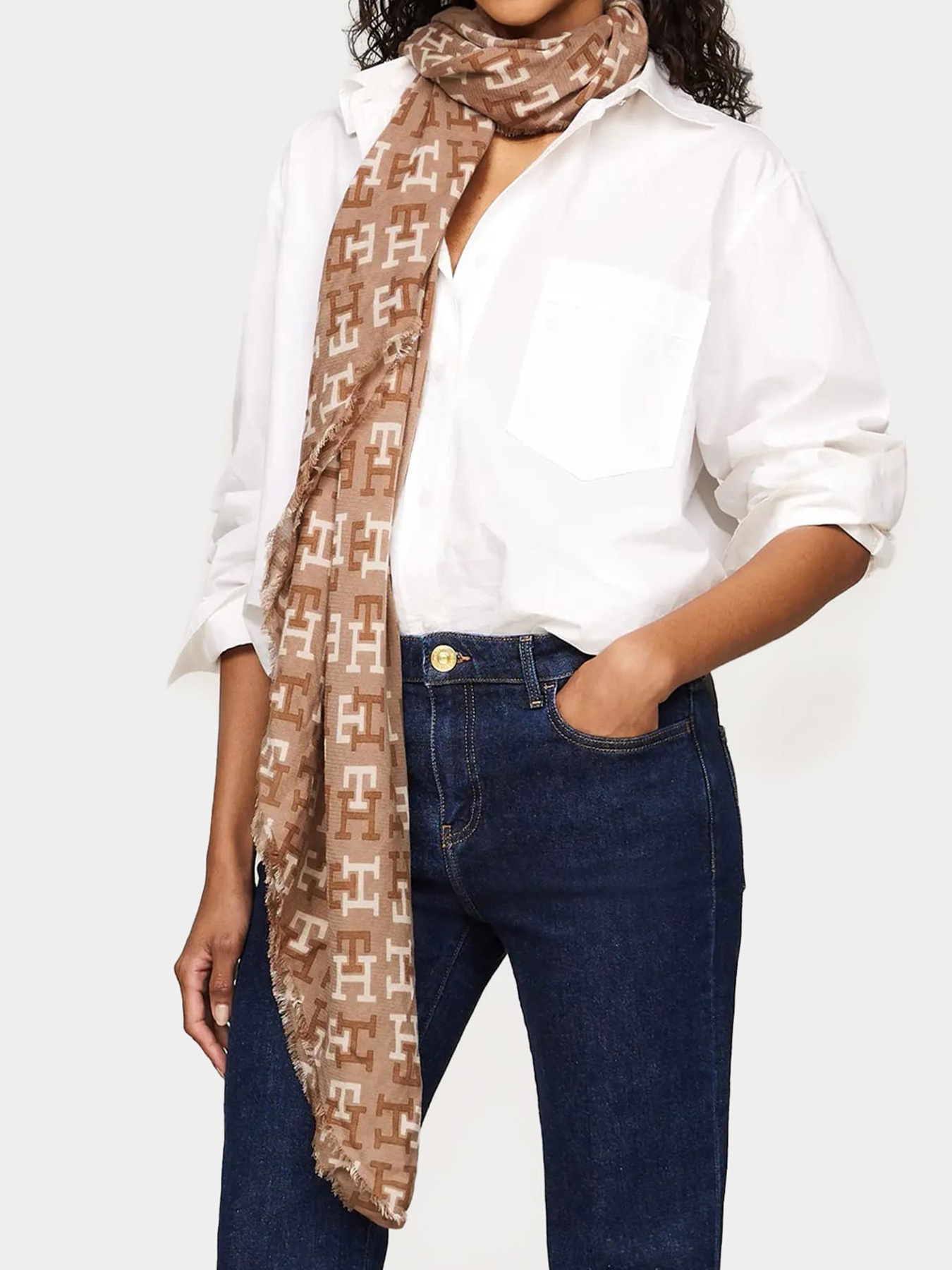 Шарф Tommy Hilfiger модель AW0AW16376-RBL Фото