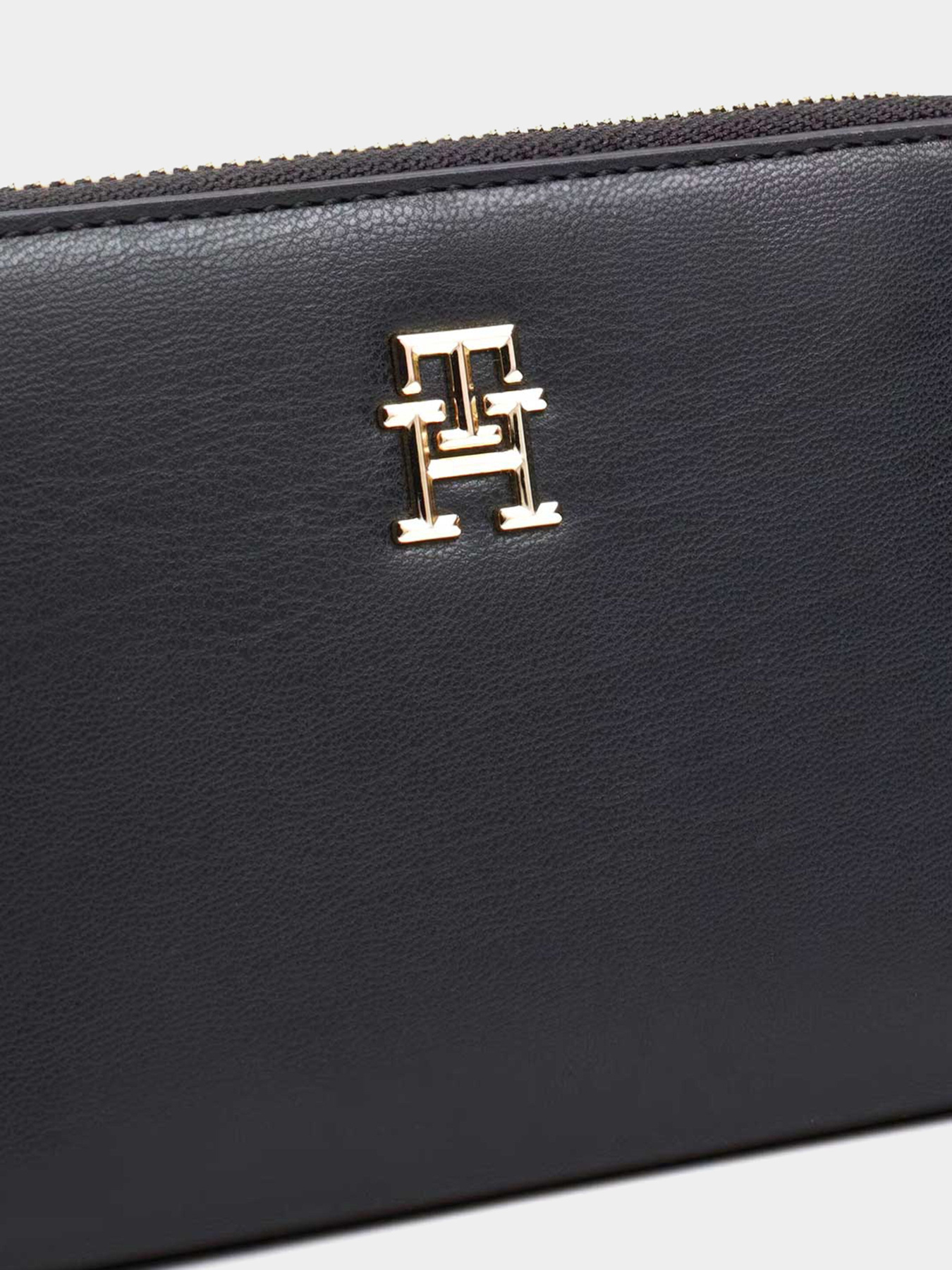 Гаманець Tommy Hilfiger модель AW0AW16330-BDS Фото