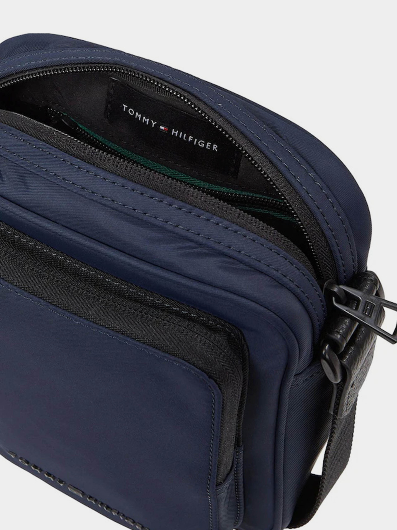 Мессенджер Tommy Hilfiger модель AM0AM12688-DW6 Фото