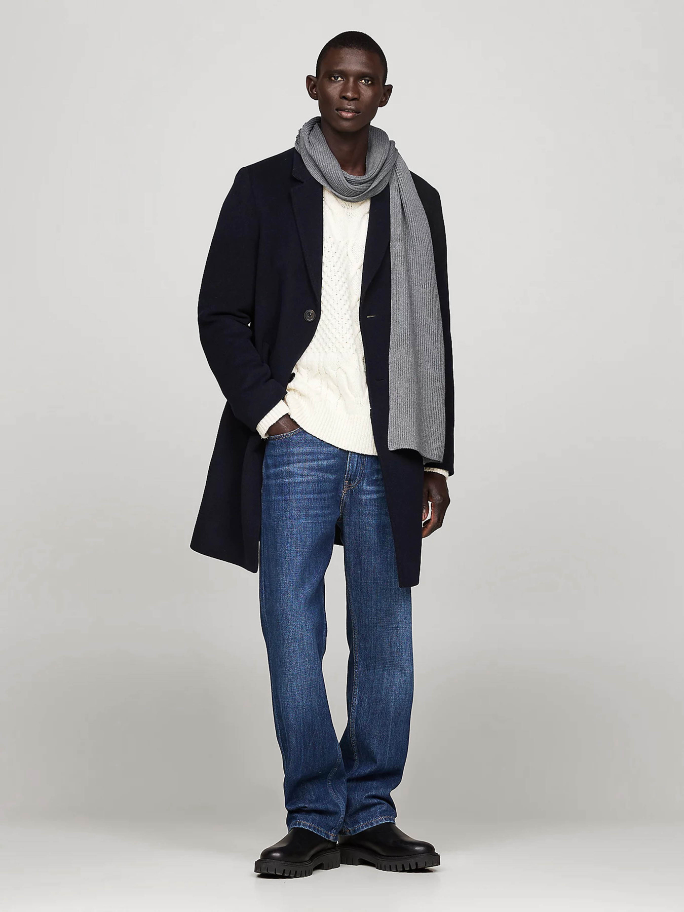 Шарф Tommy Hilfiger модель AM0AM12847-PKH Фото