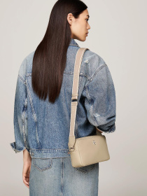 Кросс-боди Tommy Hilfiger модель AW0AW16439-AEG Фото