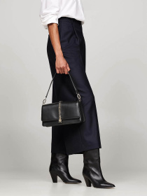 Кросс-боди Tommy Hilfiger модель AW0AW16459-BDS Фото