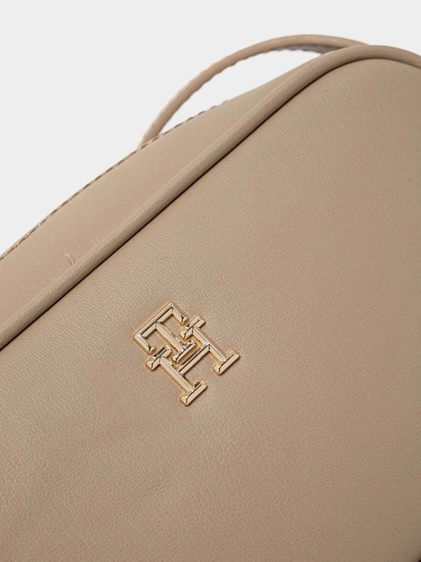 Крос-боді Tommy Hilfiger модель AW0AW16468-AEG Фото