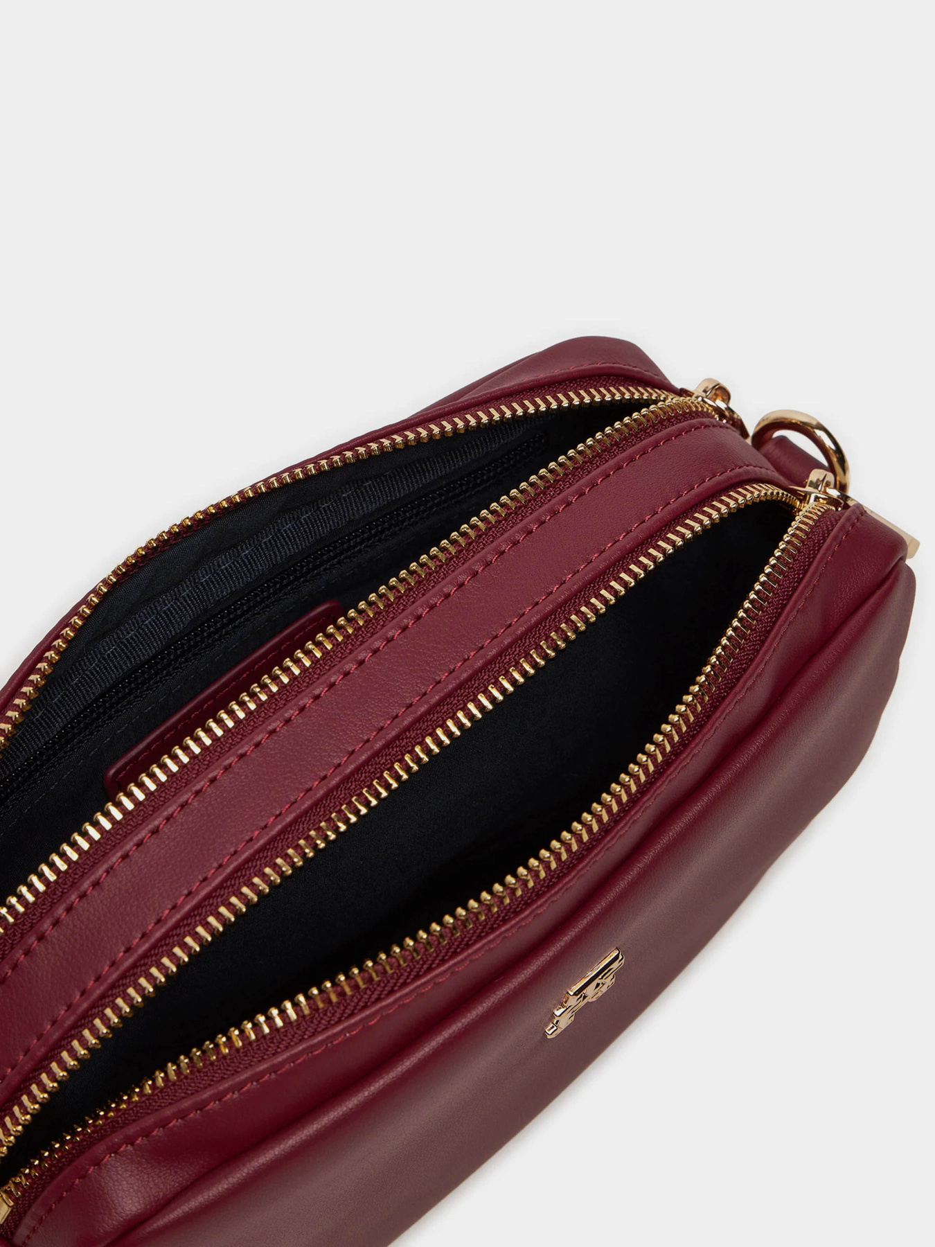 Кросс-боди Tommy Hilfiger модель AW0AW16475-XJS Фото