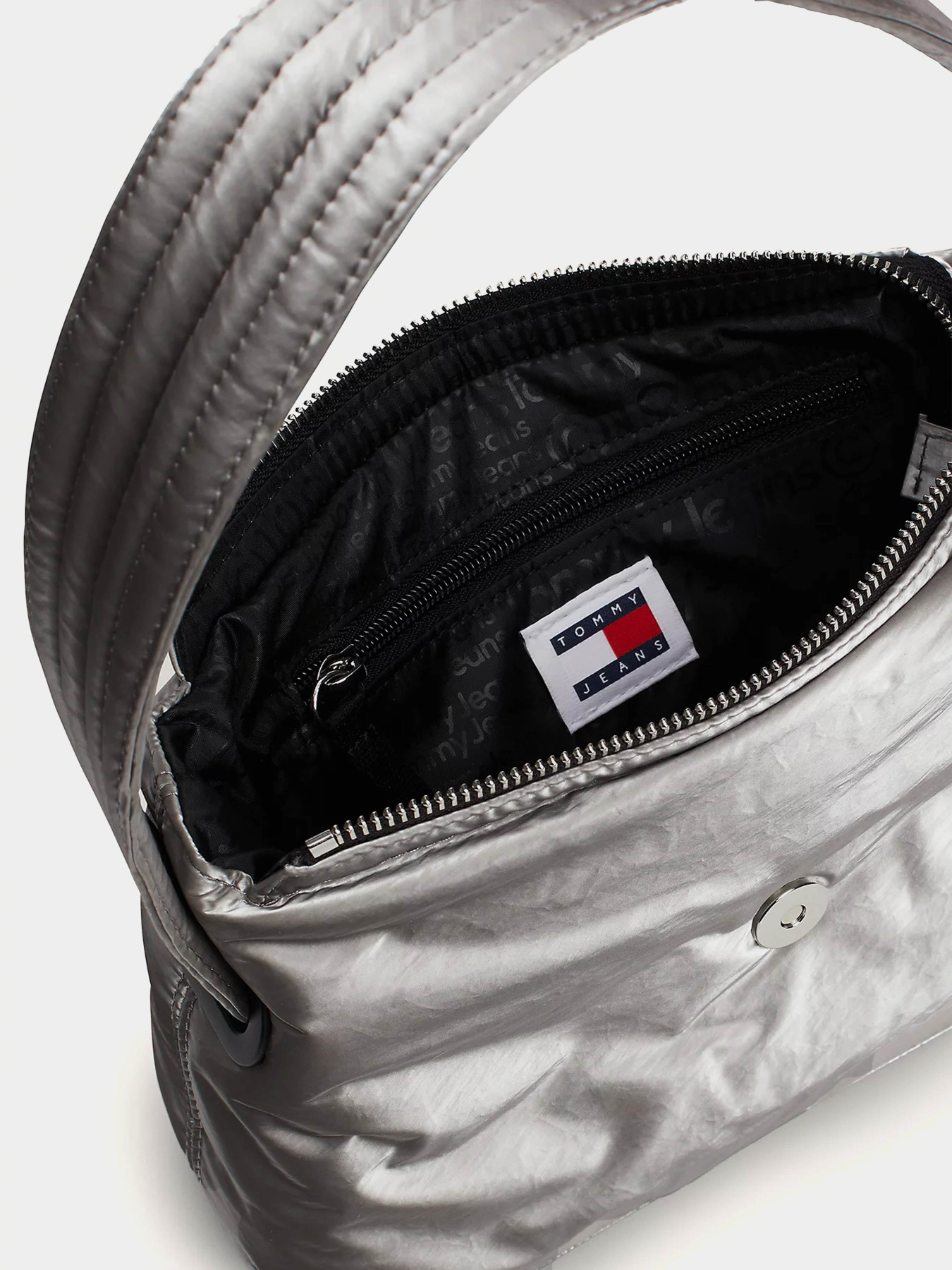 Хобо Tommy Hilfiger модель AW0AW16801-0IM Фото