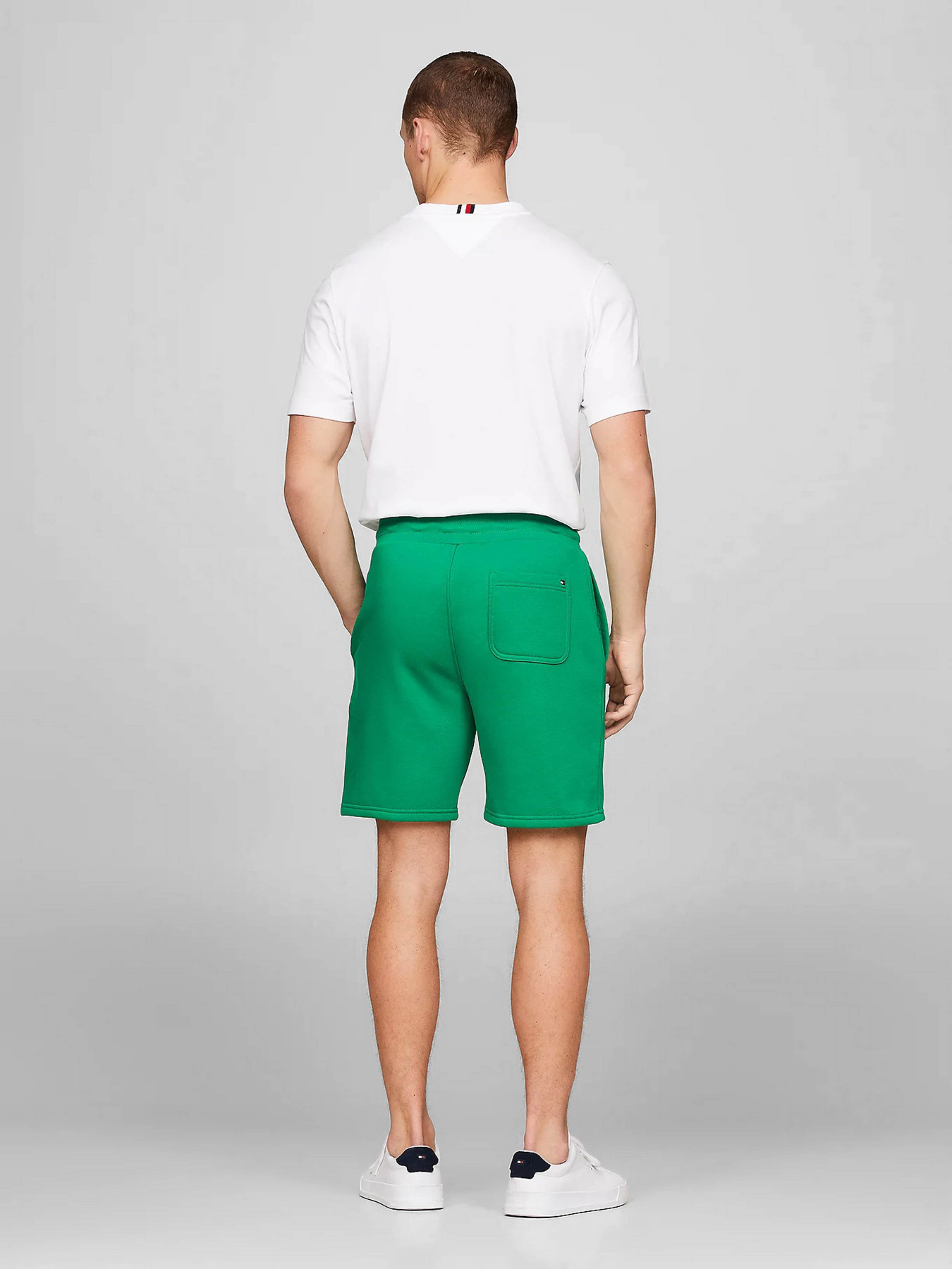 Повсякденні шорти Tommy Hilfiger модель MW0MW34201-L4B Фото