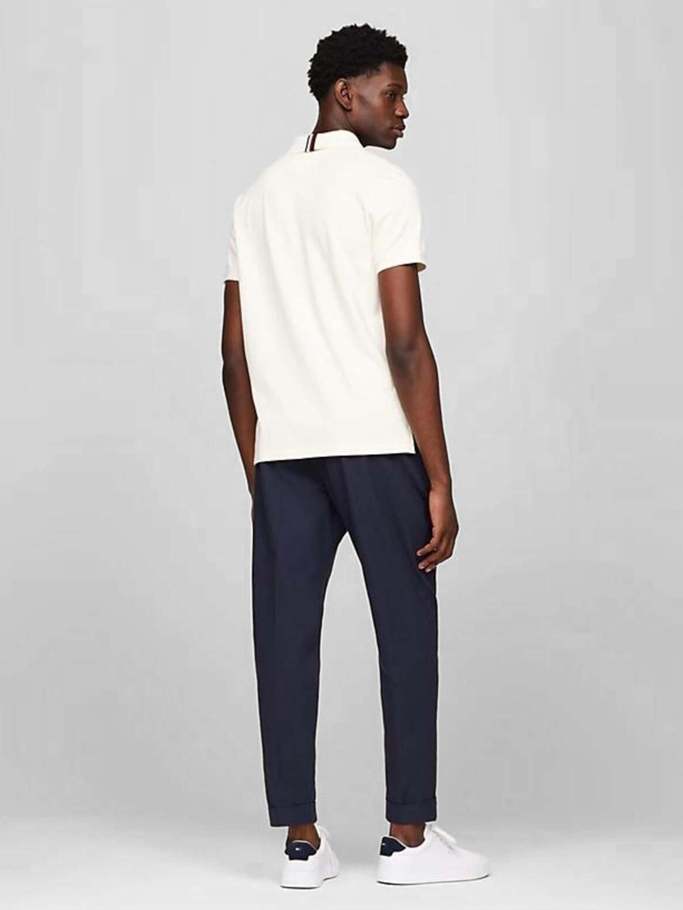 Поло Tommy Hilfiger модель MW0MW34842-AEF Поло Tommy Hilfiger модель MW0MW34842-AEF Фото